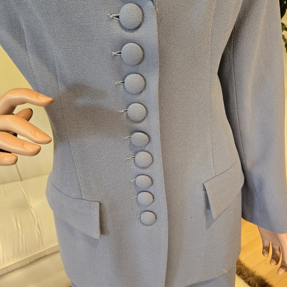 Dusty Blue Nicole Taylor Woman's Wool Suit Size 12 - Picture 5 of 16